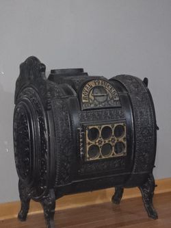 Royal Princess Parlor Stove 1800s