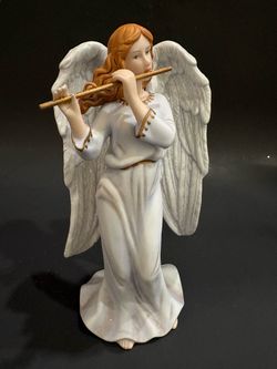 Thomas Kinkade Hawthorne Village Heaven's Sweet Sound Porcelain Angel Figurine