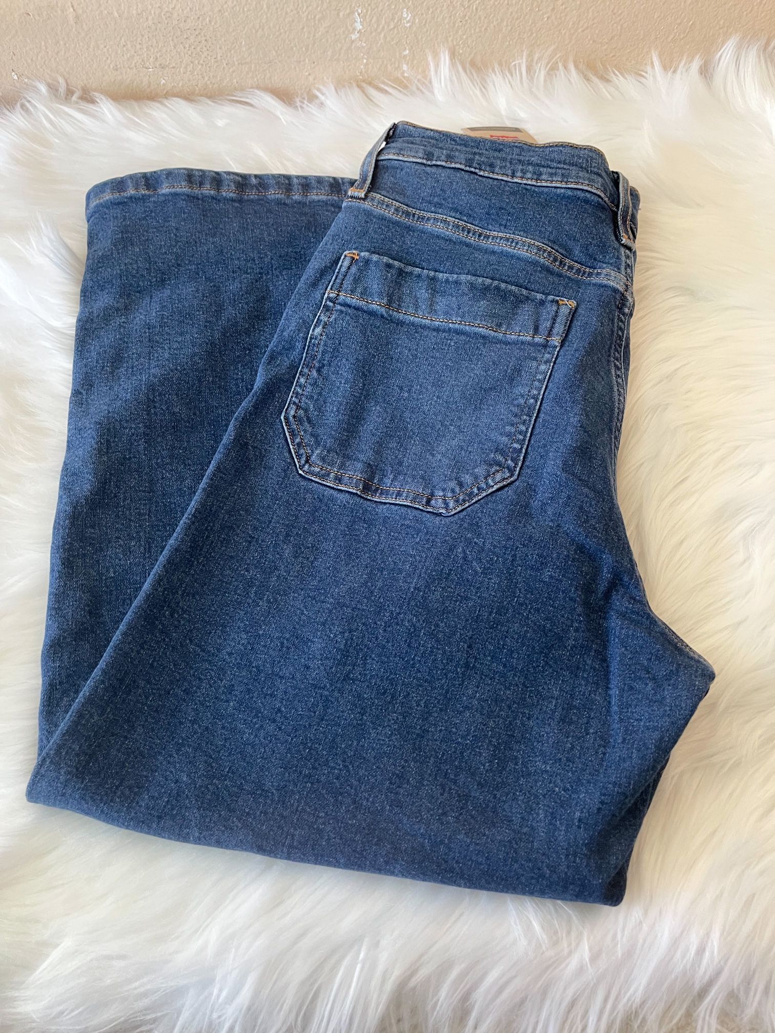 Levi's Mile High Cropped Wide Leg Pants