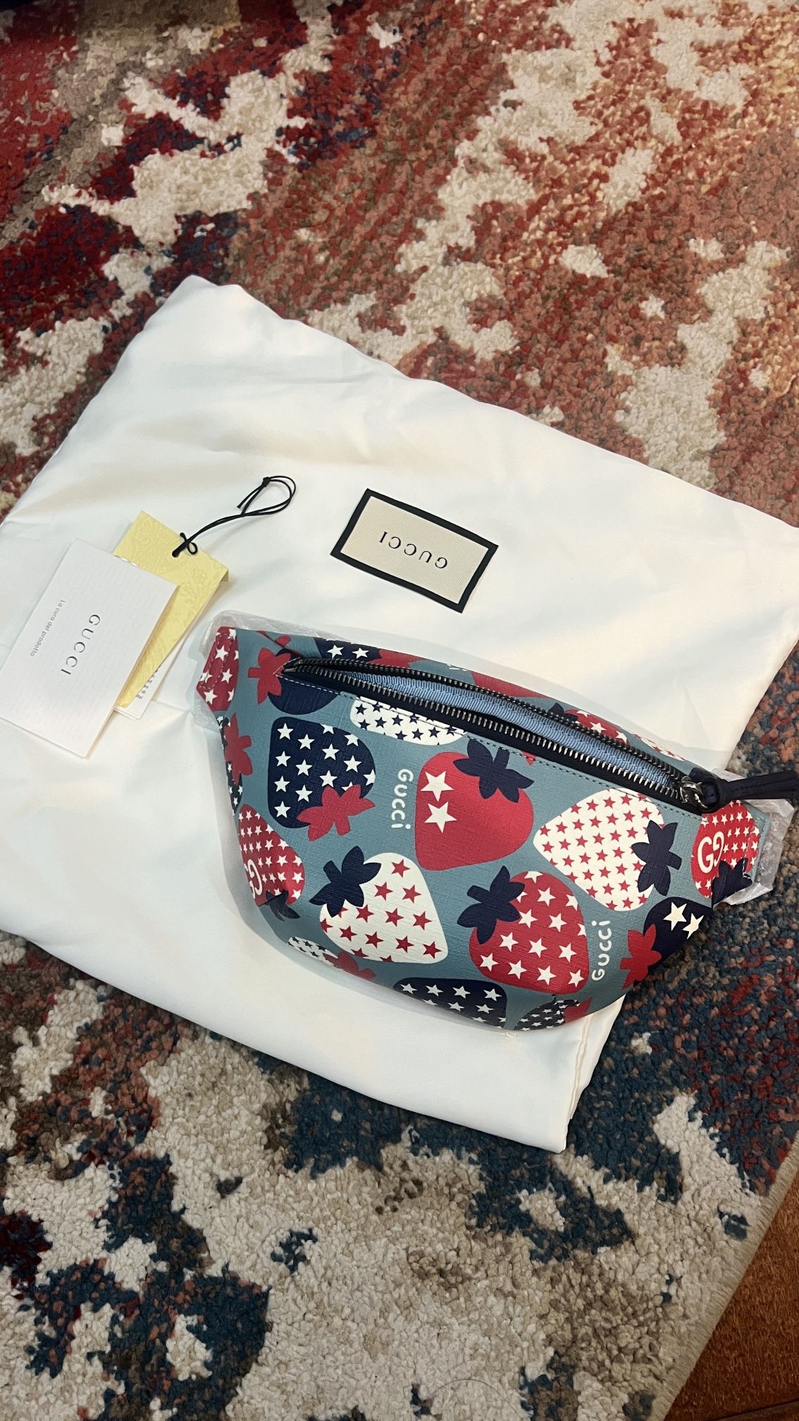 Gucci Star Strawberry Belt Bag