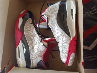 Size 11 In Men Jordans $120