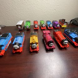 Thomas And Friends Battery Powered Train Set 
