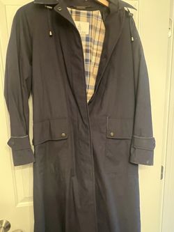 London Fog Raincoat Medium