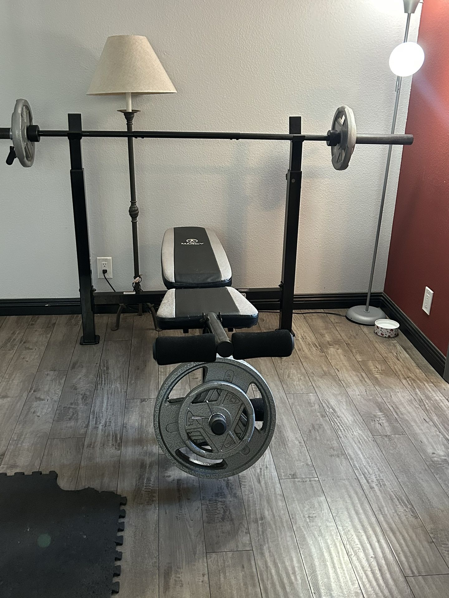 Work Out Bench w/ Bar And Weights