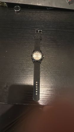 Simple watch not smart