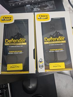 Otter Box Defender series: IPhone 11 Pro