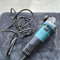 Makita Corded Grinder 