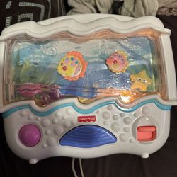 Vintage Fisher Price Ocean Wanders Crip Aquarium Soother Lights And Sounds.