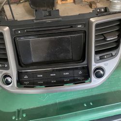 2017 Hyundai Tucson Radio 