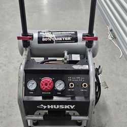 4.5 gallons Husky Air Compressor