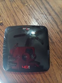 Verizon portable battery for hotspot comes with charger
