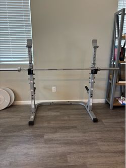 Squat rack and 7ft Olympic bar