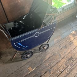 Antique Doll Carriage 