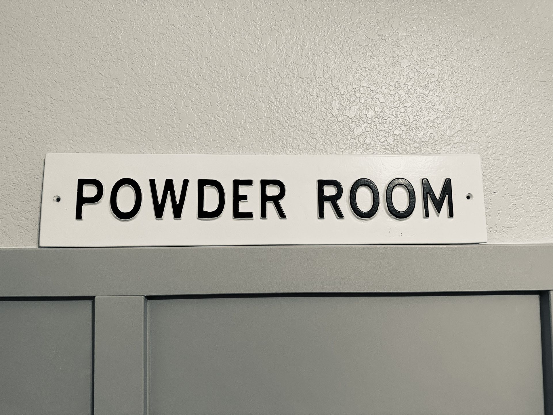 Hearth And Hand Sign