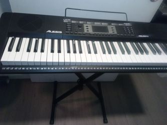 Alesis Melody 61 Electronic Keyboard