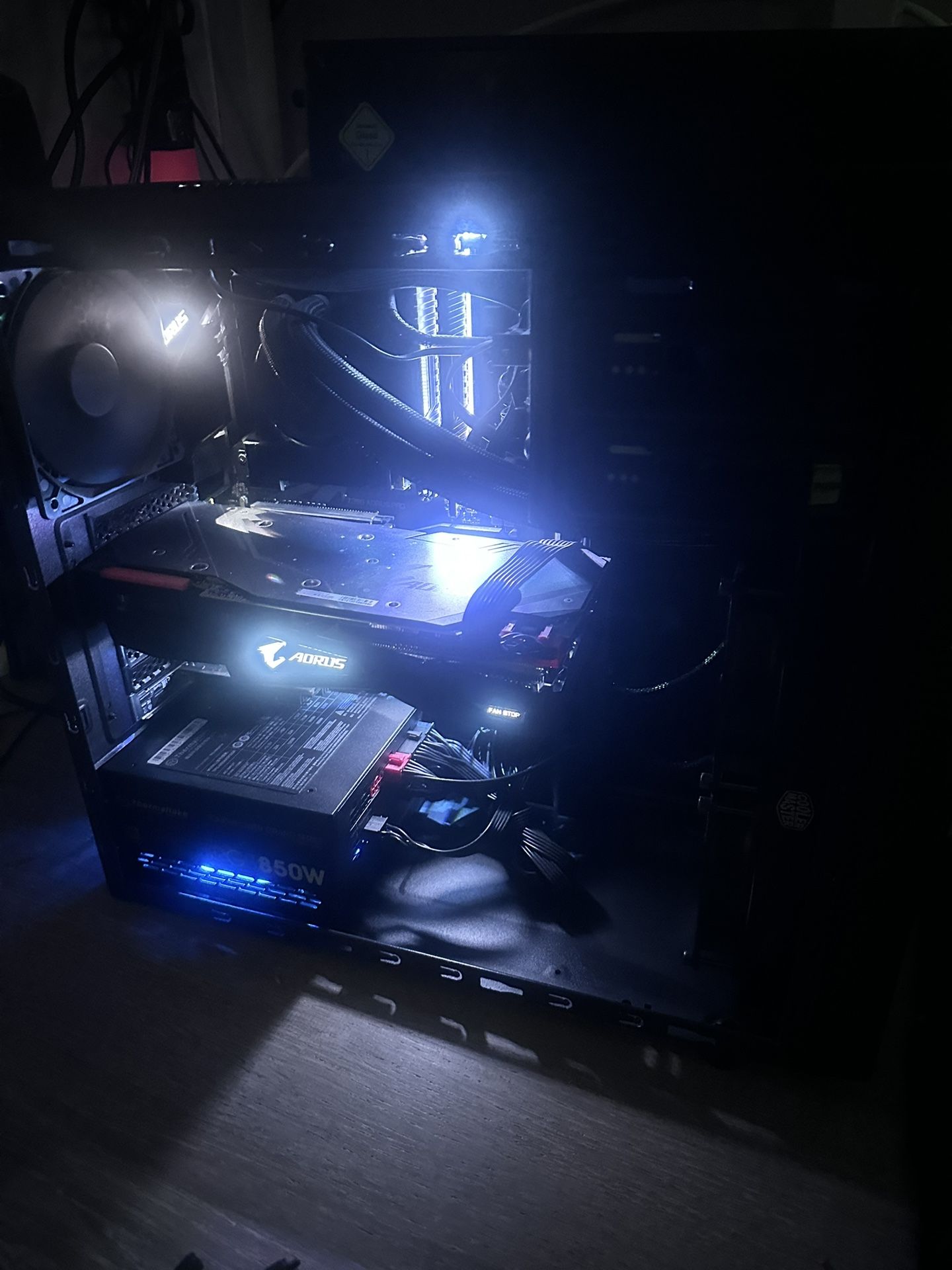 💻 High-End Gaming PC – Plug & Play – Windows 11 Pro – Ready to Game