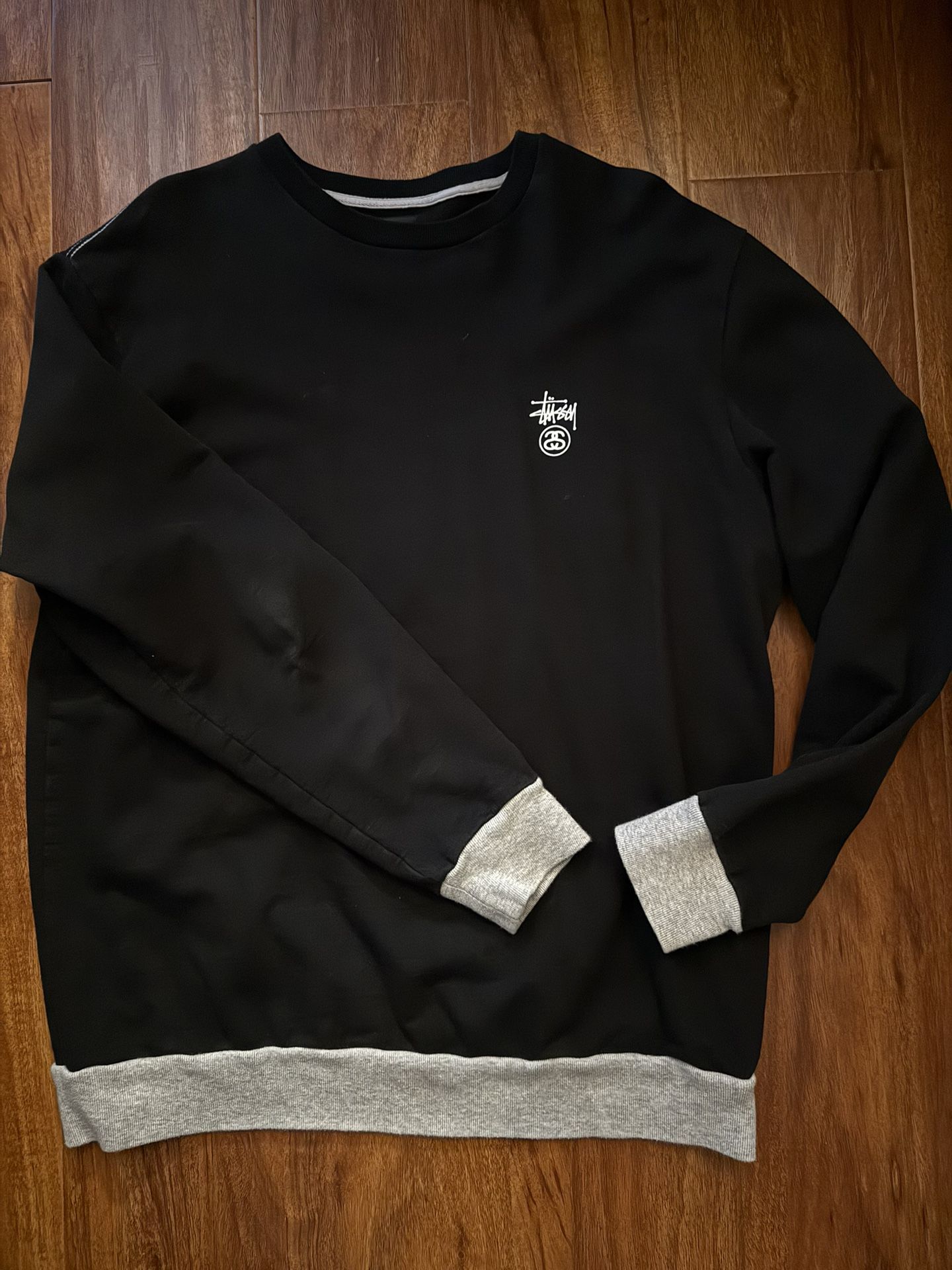 Stussy Men’s Large Fleece Sweater