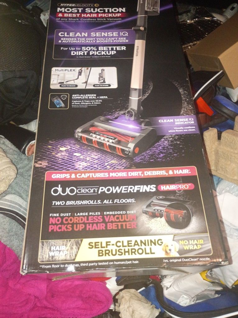 Shark Cordless Stratos Vacuum Cleaner