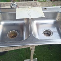 FREGADERO  33×22   $ 20