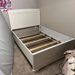 Bed Frame (full) Ashley Furniture 