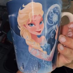 Disney Frozen Elsa Ceramic Coffee Mug – Great for Frozen Fans!