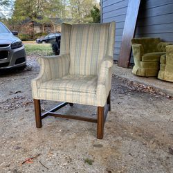 Perfect Vintage Chair For Sun Room