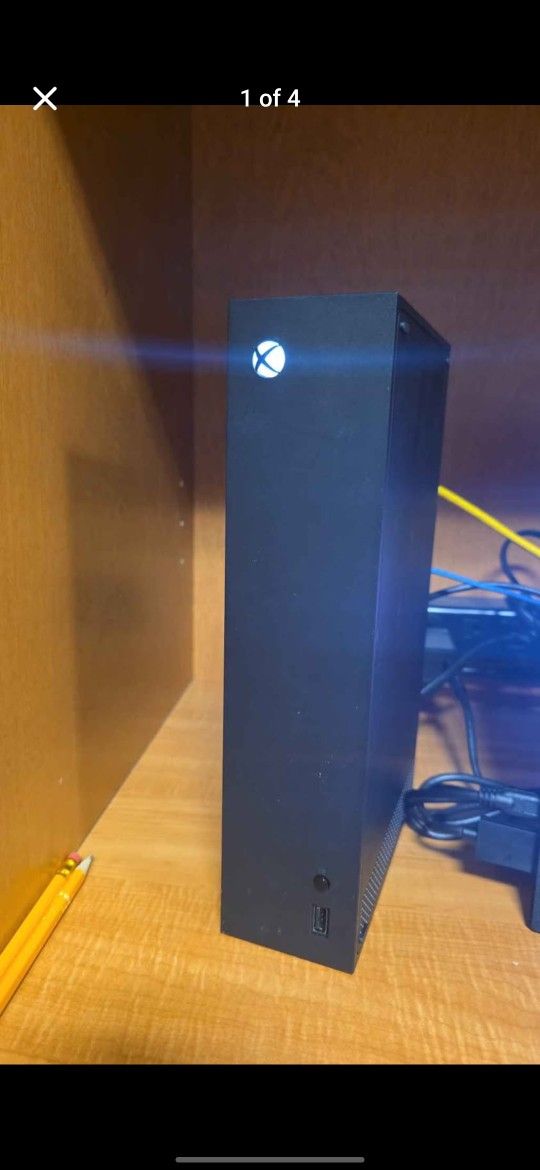 Xbox Series S 1TB With Controllers