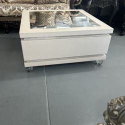 Coffee Tables 