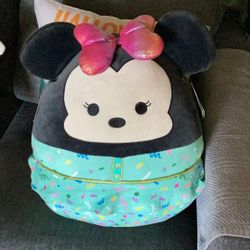 Minnie Mouse Squishmallow