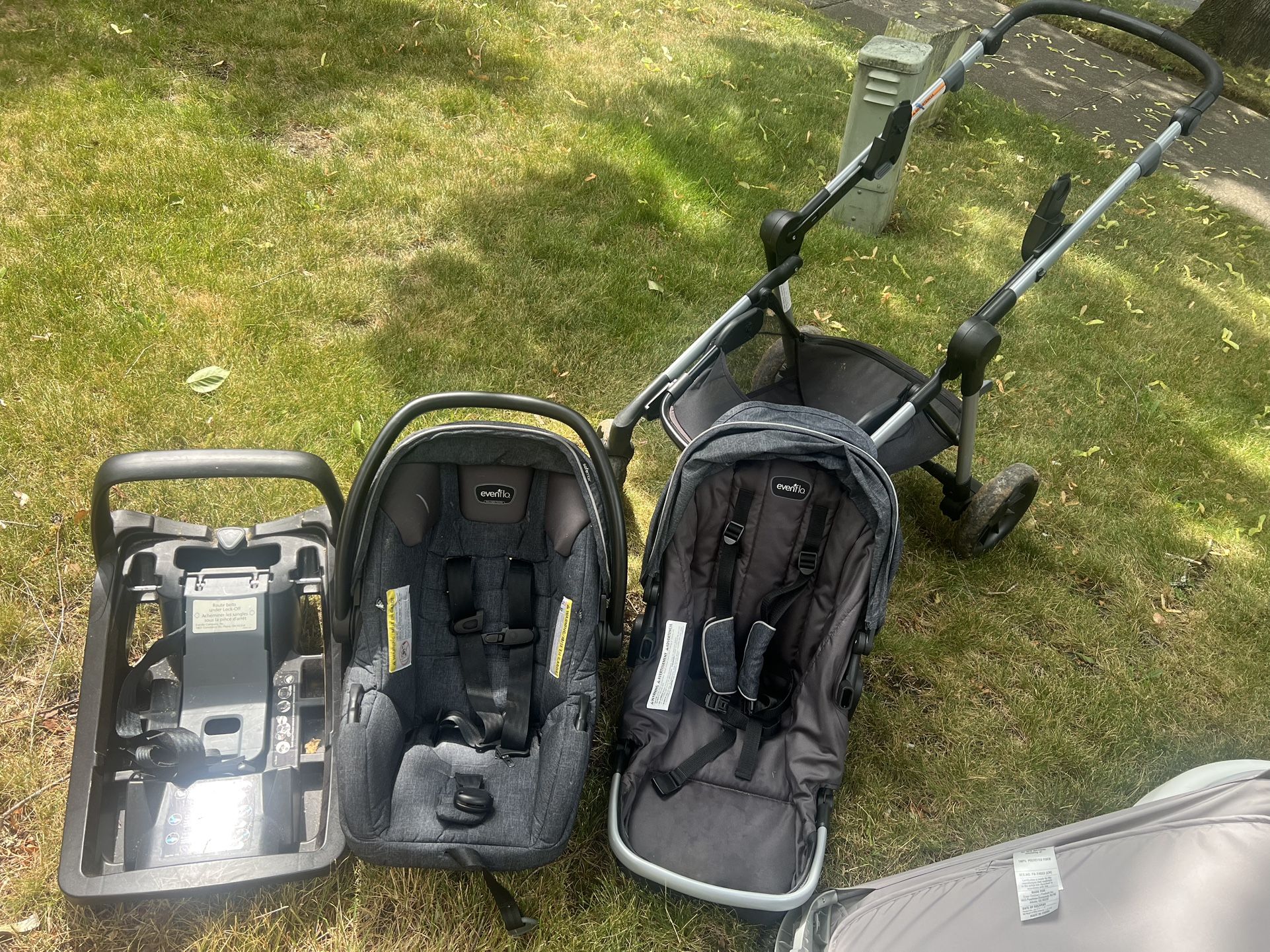 Evenflo car seat/stroller Combo