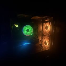 *READ DESCRIPTION* Gaming PC