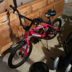 Boys Schwinn Bike
