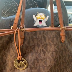MK Purse
