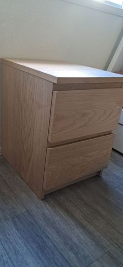 Drawers/end table
