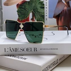 Three-dimensional metal square integrated sunglasses