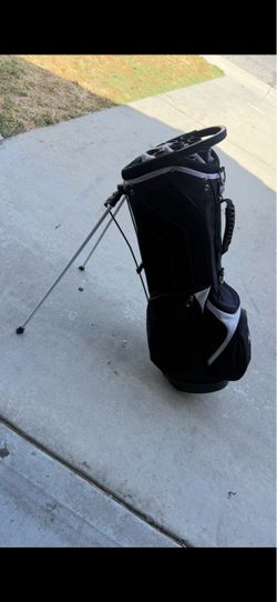 Black Golf Stand Bag with Kickstand