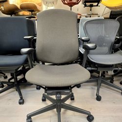 CLEARANCE! 🔥LIKE NEW!🔥HERMAN MILLER CELLE CHAIR FULLY LOADED ADJUSTABLE ARMS AND LUMBAR SUPPORT SEAT DEPTH  REAR TILT LOCK TILT TENSION ADJUSTMENTS 