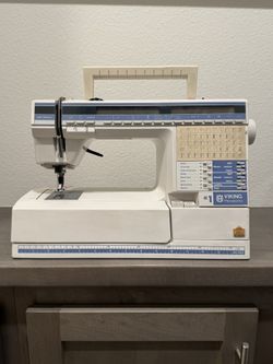 Viking Husqvarna sewing machine 