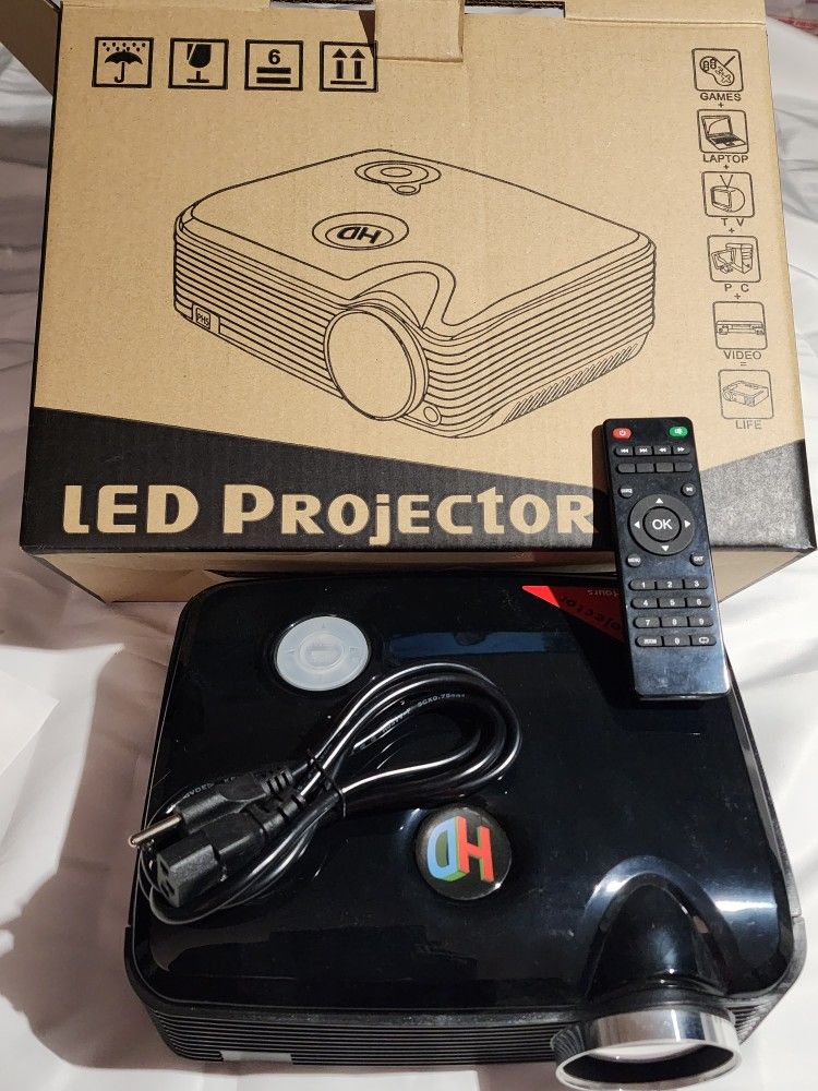 LED HD PROJECTOR 