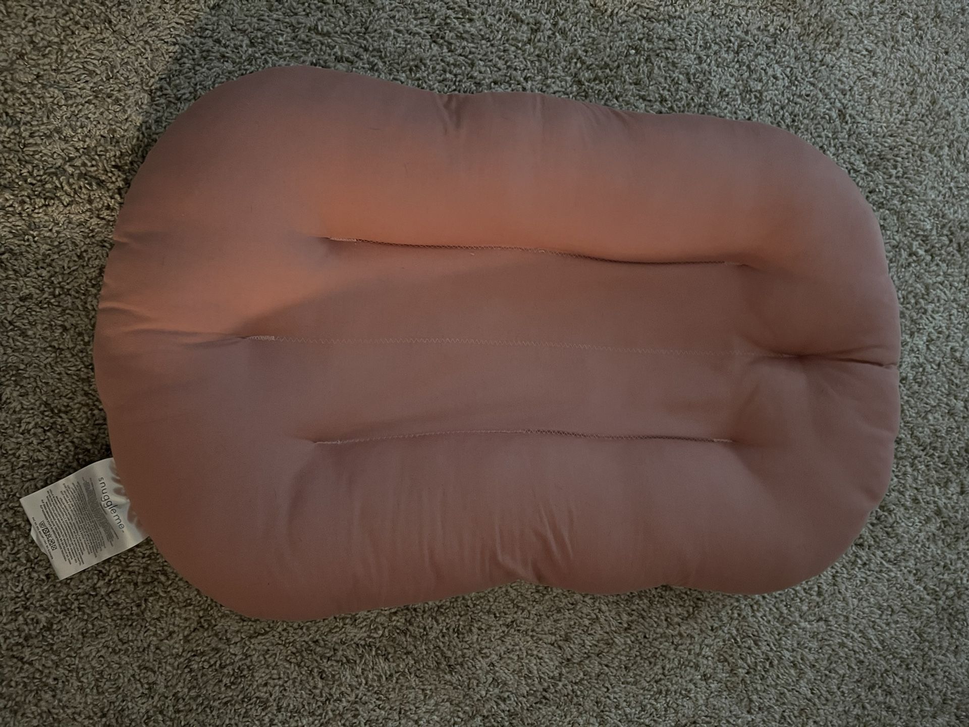 snuggle me lounger