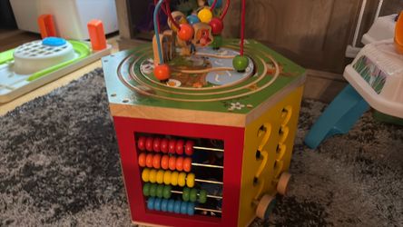Baby cube