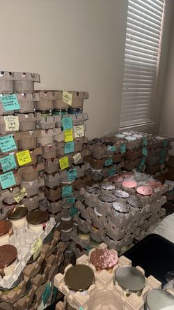 Bath and Body Works 3 wick candles x 200!
