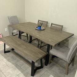 Dining Set