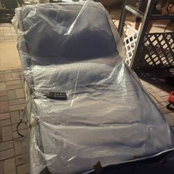 Craftmatic Twin Size Bed Frame 