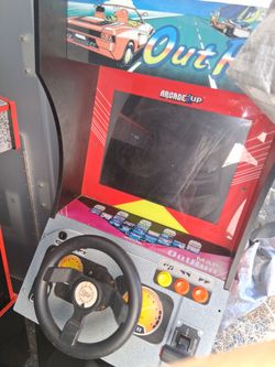 1UP Arcade OutRun