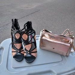 Beautiful High heels SIZE 8 1/2 (New) W/Purse