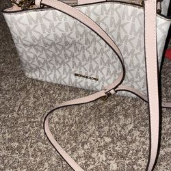 Michael Kors Bag Excellent Condition