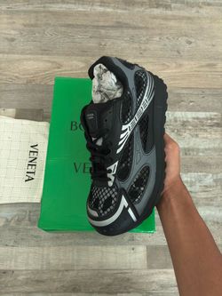 Bottega Veneta