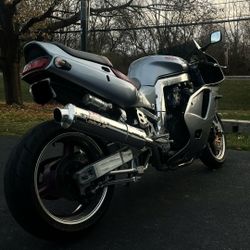 1994 Suzuki GSXR 1100