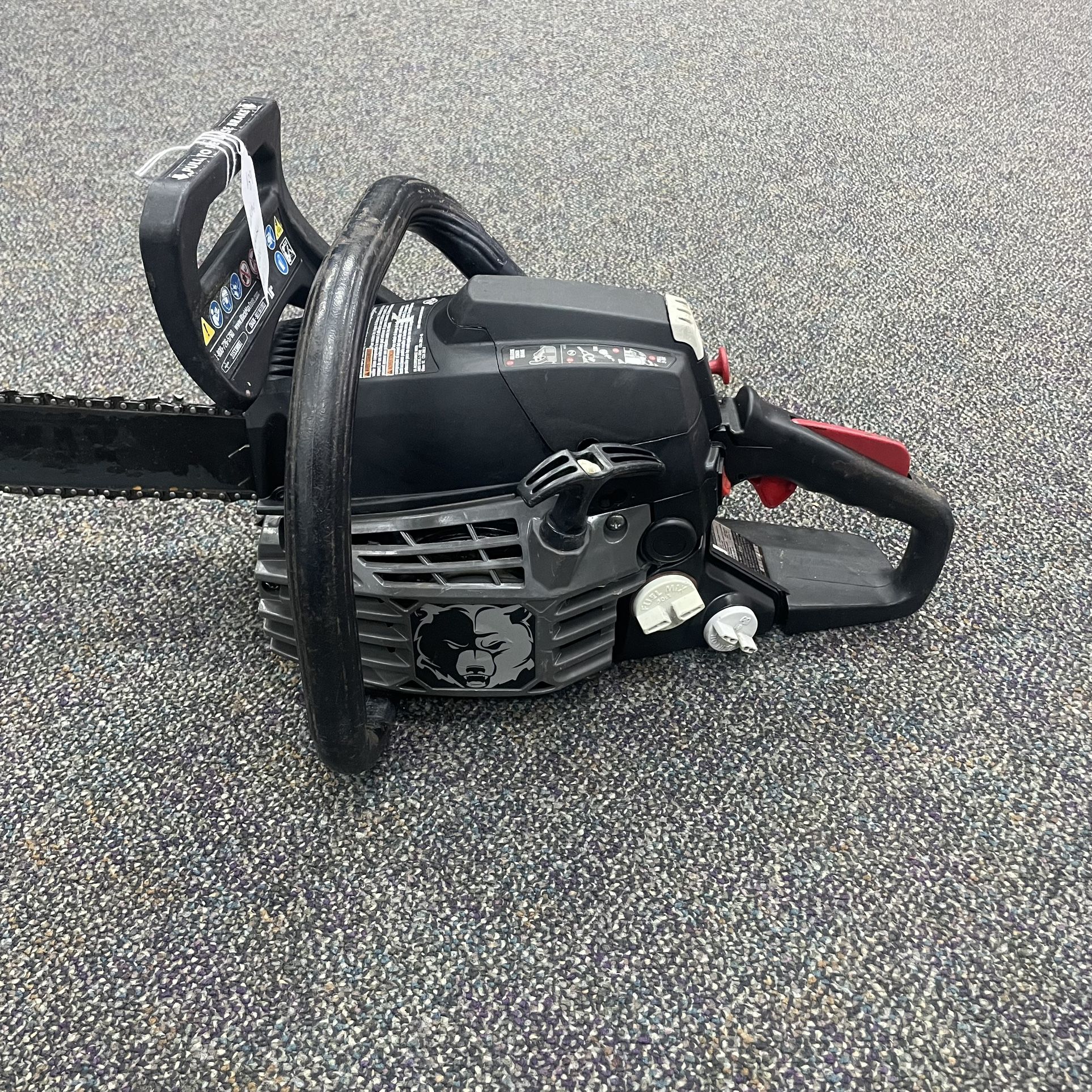 Black Max 18” Chain Saw 2stroke for Sale in Riverside, CA OfferUp